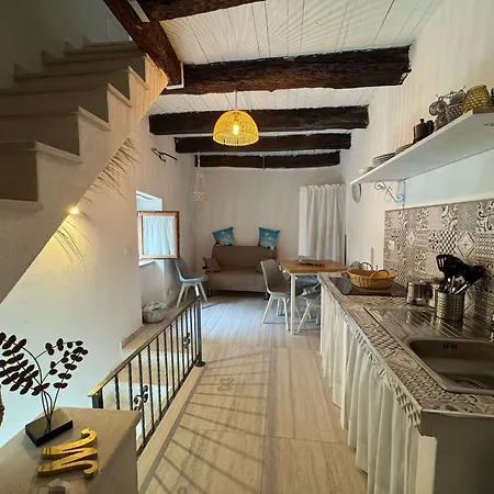 Casa Michela Tatil Evi
